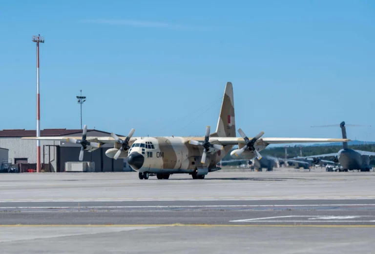 المغرب يفتح جسرا جويا–بريا لإيصال مساعدات إلى غزة